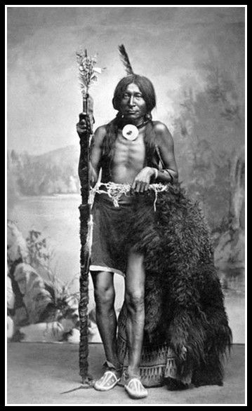 https://american-tribes.com/messageboards/Pinterest/TallBearMiniconjou.jpg
